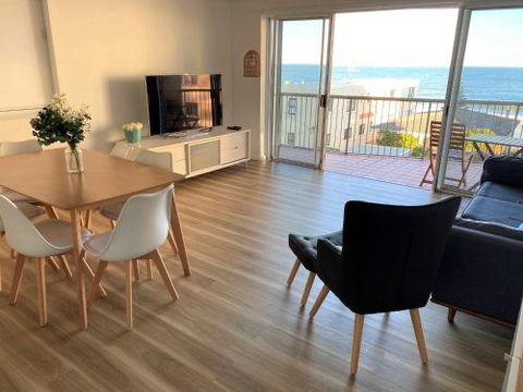 Sanctuary Shores 2 Bedroom Apartment - Tweed Heads Accommodation 0