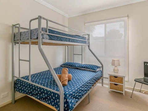Shmatty - Tweed Heads Accommodation 4