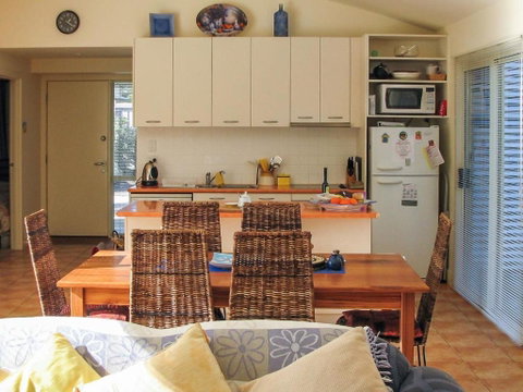 Ebbtide - Tweed Heads Accommodation 3