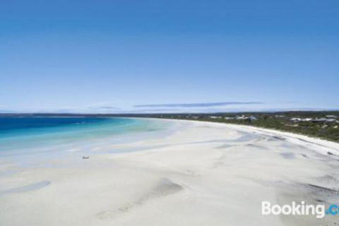 A One One Two At Island Beach - Tweed Heads Accommodation 0
