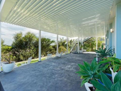 NANNY & POPPYS BEACH HOUSE Gerroa 4pm Check Out Sundays - Tweed Heads Accommodation 1