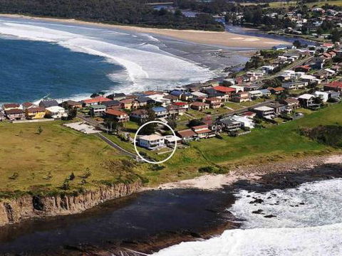 PENZANCE Gerroa Beachfront To Shelley Beach & 4pm Check Out Sundays - Tweed Heads Accommodation 6