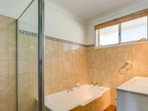 PENZANCE Gerroa Beachfront To Shelley Beach & 4pm Check Out Sundays - Tweed Heads Accommodation 2