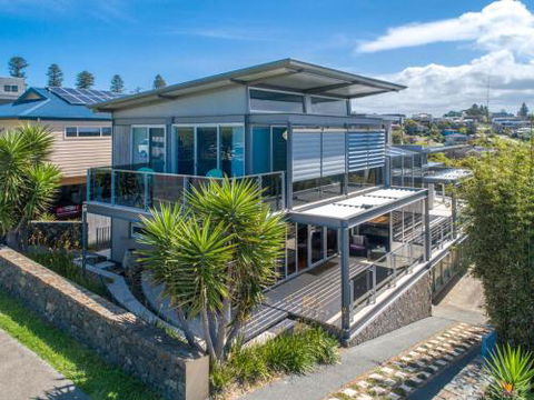 TASMAN DRIVE Gerringong 4pm Check Out Sundays - Tweed Heads Accommodation 6