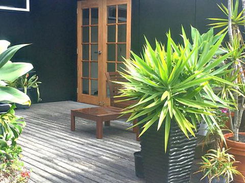 Writers Loft Erowal Bay 4pm Check Out Sundays - Tweed Heads Accommodation 4