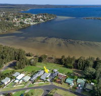 VINCES LANDING OLD EROWAL BAY 4pm Check Out Sundays - Tweed Heads Accommodation