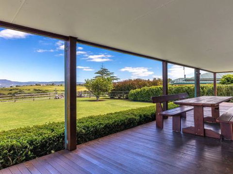 GULL HOUSE Kiama 4pm Check Out Sundays - Tweed Heads Accommodation 6