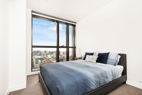Holistay At Level 26 Franklin Street - Tweed Heads Accommodation 1