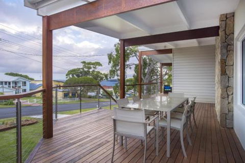 THE PERFECT BEACH HOUSE - Tweed Heads Accommodation 4