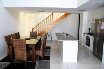 Waters Edge - Tweed Heads Accommodation 3