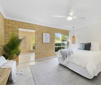 BEACHSIDE HIDEAWAY BONNY HILLS - Tweed Heads Accommodation 1