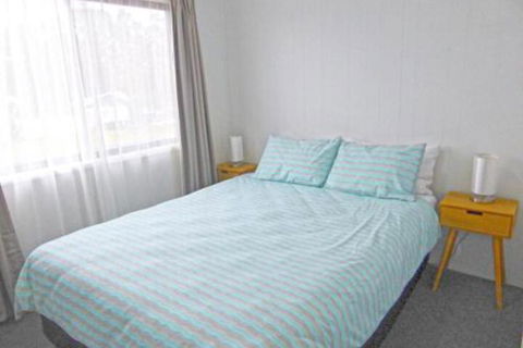 The Relax Shack At Culburra Beach Sleeps 7 - Tweed Heads Accommodation 2