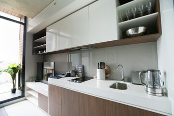 Spacious Apartment Close To Melbourne CBD - Tweed Heads Accommodation 1