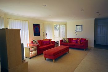 Luxury Waterfront House - Tweed Heads Accommodation 2