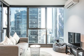 Zenith Melbourne Central - Tweed Heads Accommodation 1