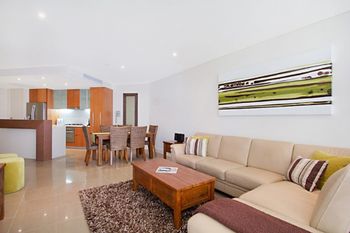 Cotton Beach Forty Four Roof Top - Tweed Heads Accommodation 1