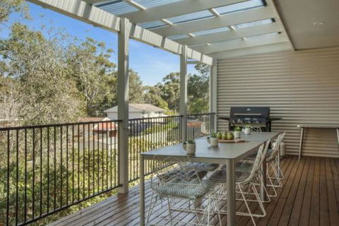 BEACH WITHIN REACH - Tweed Heads Accommodation 0