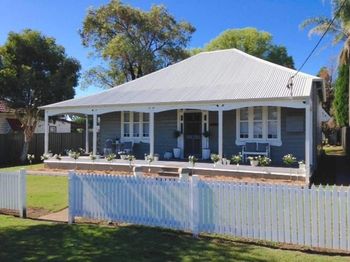Edgeworth Street Manor - Tweed Heads Accommodation 0