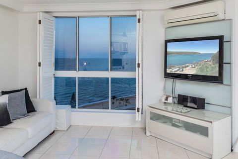 Penthouse On Suttons - Tweed Heads Accommodation 1