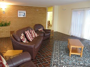 Ambience Holiday Apartments - Tweed Heads Accommodation 5