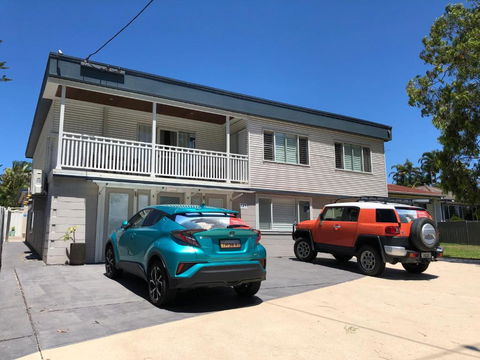 Beach & Bay Holiday House - Tweed Heads Accommodation 4