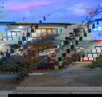 Villa De Marseilles - Melbourne - Tweed Heads Accommodation