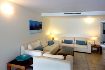 Drift Luxury Private Apartment - Tweed Heads Accommodation 2