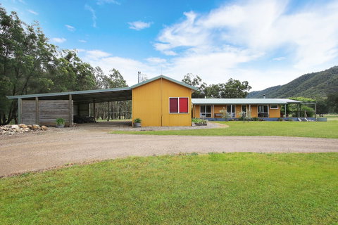 Feathertop Views And Dorm - Tweed Heads Accommodation 1