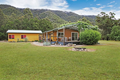 Feathertop Views And Dorm - Tweed Heads Accommodation 2
