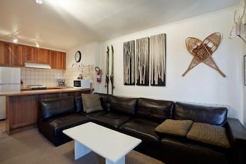 Lawlers 20 - Tweed Heads Accommodation 2