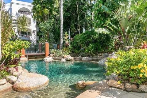 Poolside Apt In Alamanda Beachfront Resort 67 - Tweed Heads Accommodation 3
