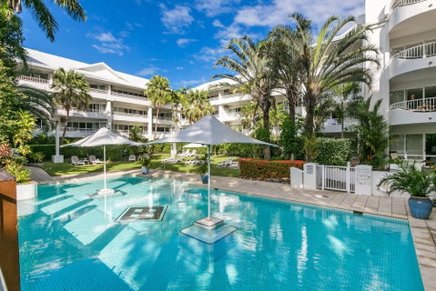 Poolside Apt In Alamanda Beachfront Resort 67 - Tweed Heads Accommodation 2