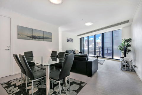 MJ Shortstay Whiteman St Apartments - Tweed Heads Accommodation 2