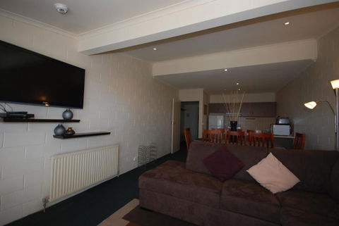 Alpine Heights 08 - Tweed Heads Accommodation 3
