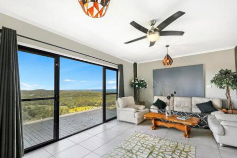 Eagles Loft - Tweed Heads Accommodation 7