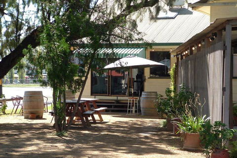 Gowrie Hotel Motor Inn - Tweed Heads Accommodation 3
