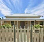 Maeville Cottage - Tweed Heads Accommodation
