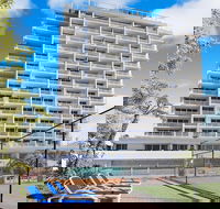 Elouera Tower Beachfront Apartments - Tweed Heads Accommodation