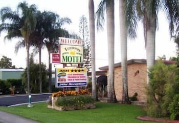 Armstrong Beach QLD Tweed Heads Accommodation