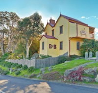 Two Story Bed  Breakfast - Tweed Heads Accommodation