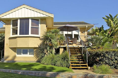 Bay 10 Accommodation - Tweed Heads Accommodation 3