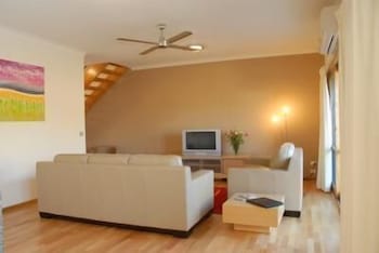 The Lakes Apartments - Tweed Heads Accommodation 2