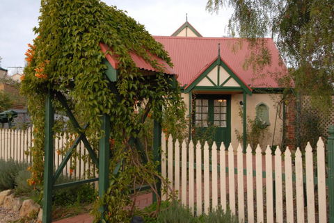The Dove Cote - Tweed Heads Accommodation 1