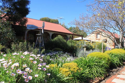 Langmeil Cottages - Tweed Heads Accommodation 4