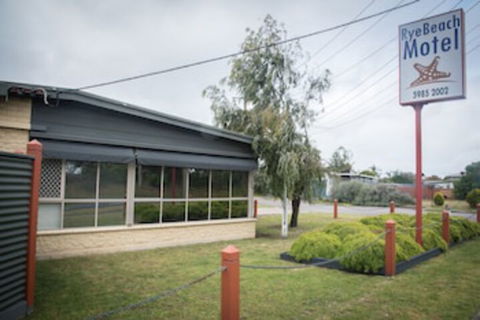 Rye Beach Motel - Tweed Heads Accommodation 0