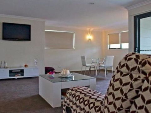 Breeze Bed & Breakfast - Tweed Heads Accommodation 5