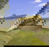 Giants Table and Cottages - Tweed Heads Accommodation