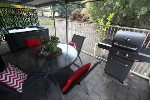 One Tree Bed & Breakfast - Tweed Heads Accommodation 5