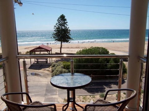 Christies No 1 Esplanade - Tweed Heads Accommodation 4