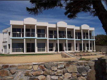 Christies No 1 Esplanade - Tweed Heads Accommodation 5